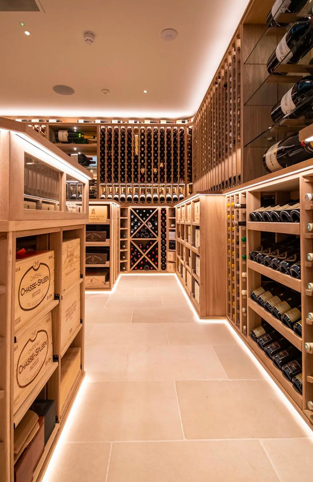 Oak Wood Wine Cellar
