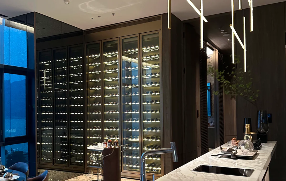 Skyline Luxury Residence